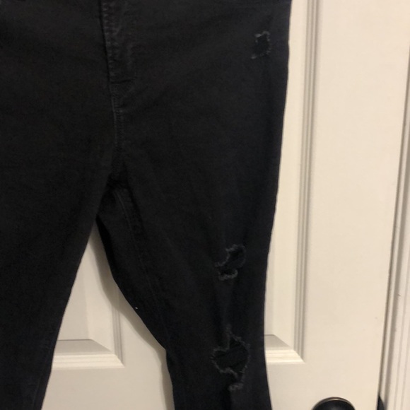 Old Navy Black Distressed Rockstar Super Skinny High Rise - Picture 3 of 7